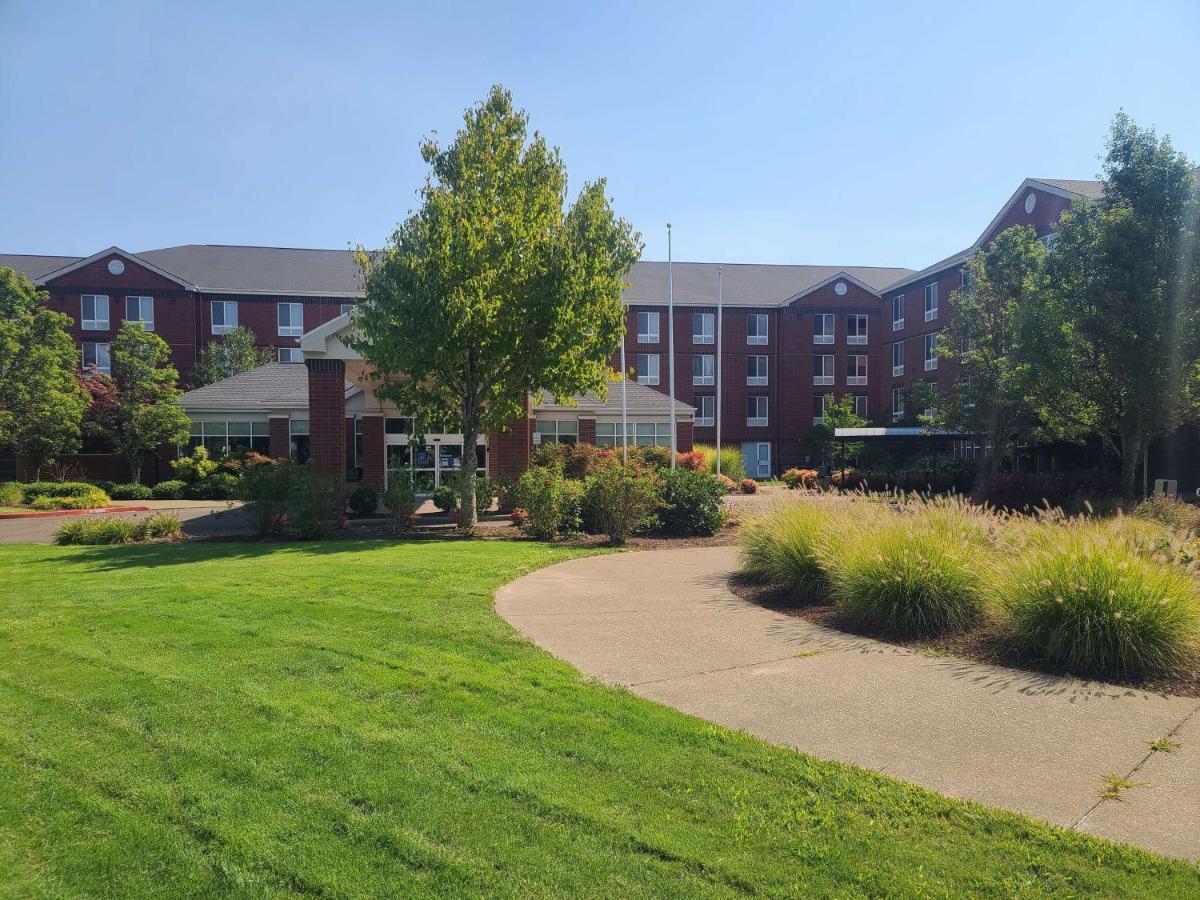 Hilton Garden Inn Corvallis Exterior photo