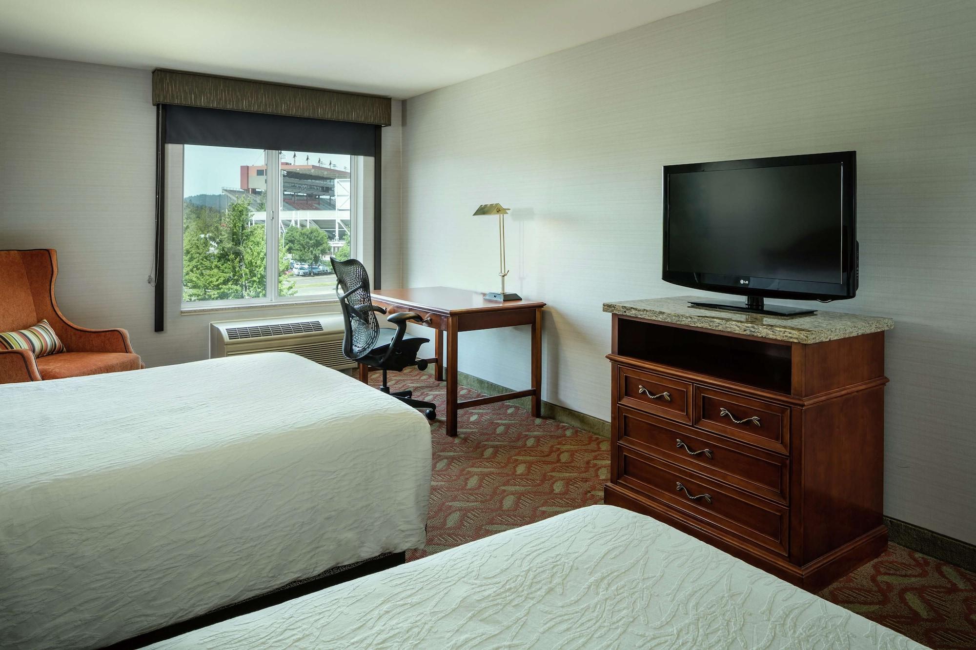 Hilton Garden Inn Corvallis Exterior photo
